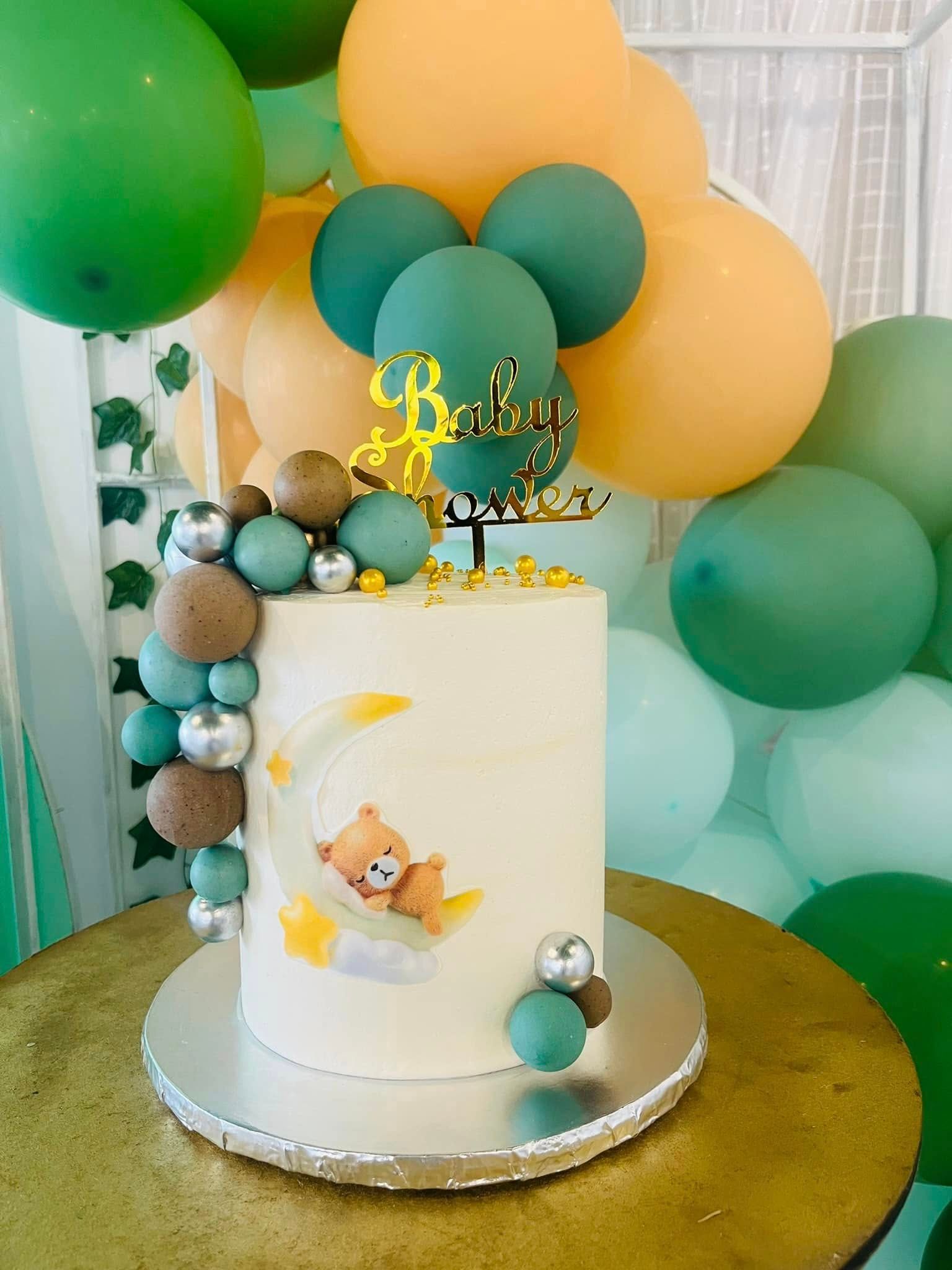 Sage & Gold Sleeping Bear Shower — a custom bake by Fikiz Bakery